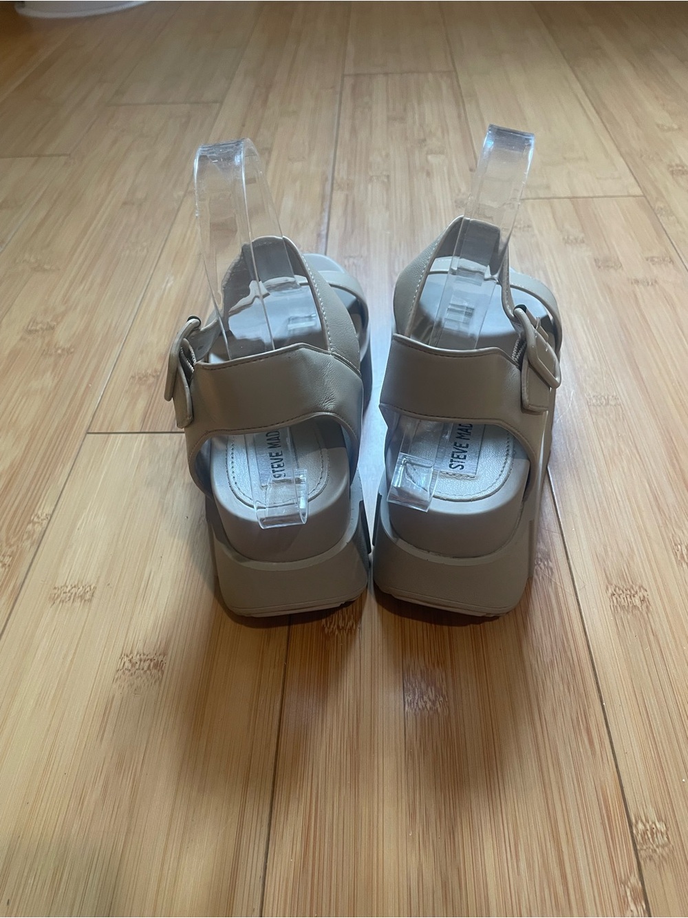 Steve Madden Cream/Tan Platform Sandals with Ankle Strap - Picture 5 of 6